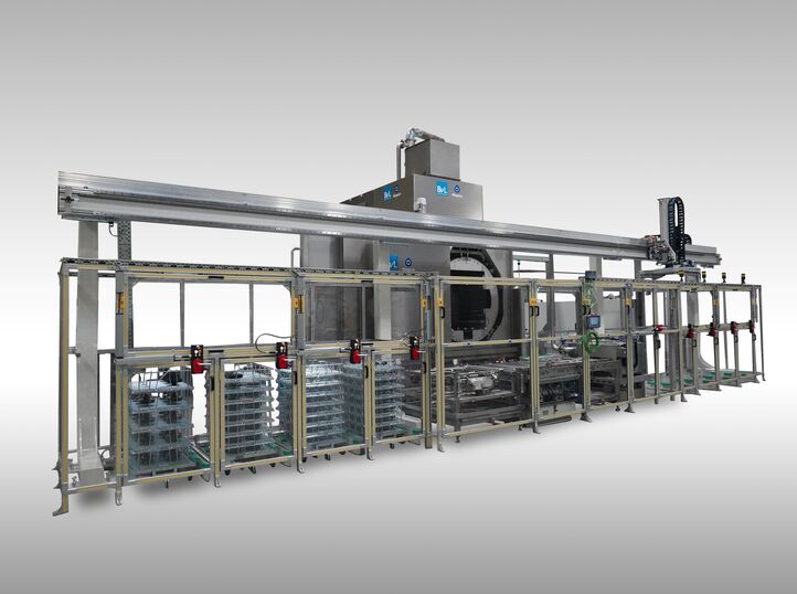 Efficient cleaning of different transmission components in the automated BvL Niagara basket cleaning system with gantry system