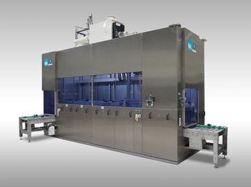 Efficient immersion cleaning system for rotor production